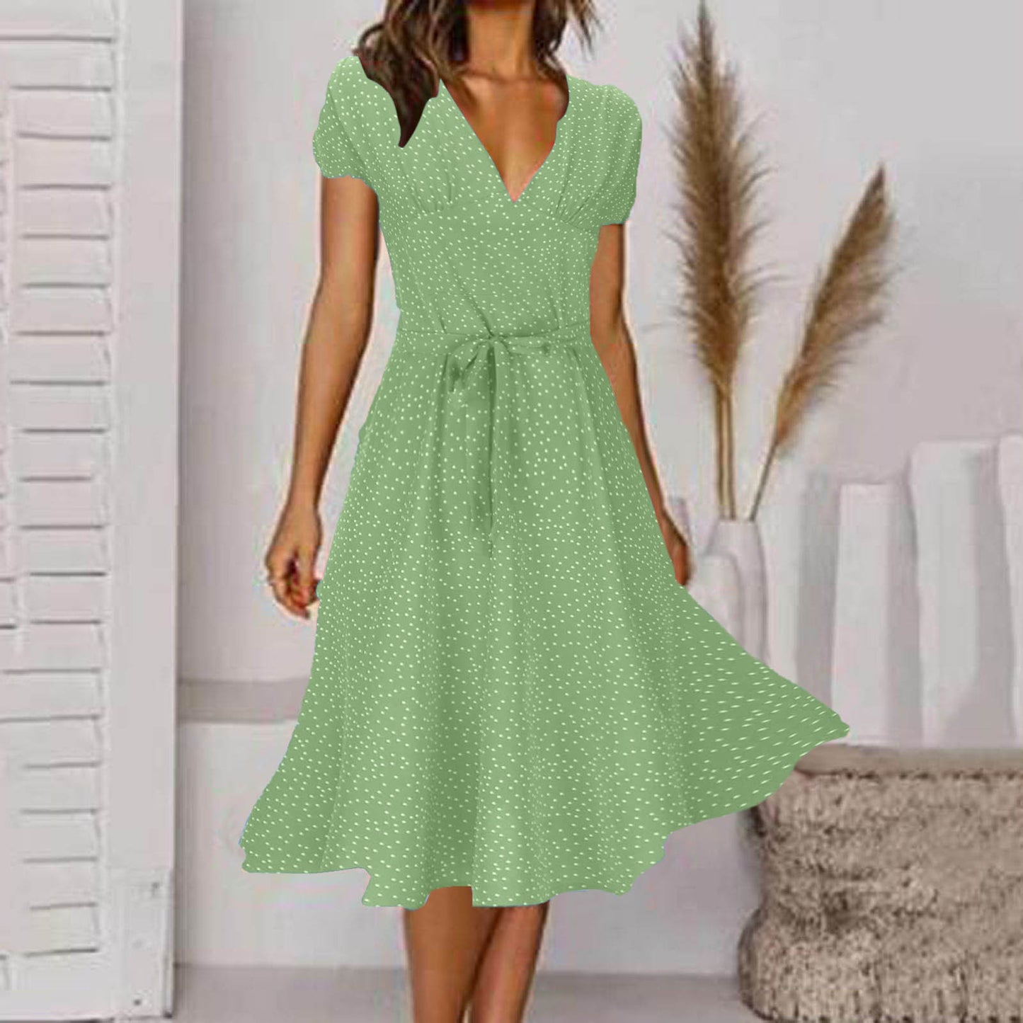 🌈💃【Sleva 50 % 🔥】👗😍 Nové dámské šaty 2025 ve větších velikostech s výstřihem do V a krátkými rukávy, květinové šaty s puntíky ve větších velikostech