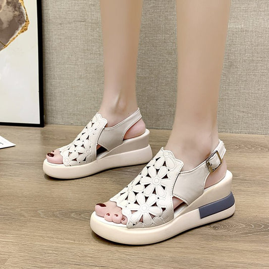 🔥【SLEVA 45 %】【Kupte 1, dostanete 1 zdarma】👡【35-42】 Nové letní dámské korekční sandály v retro stylu z roku 2025, měkká podrážka, bez unavených nohou při chůzi