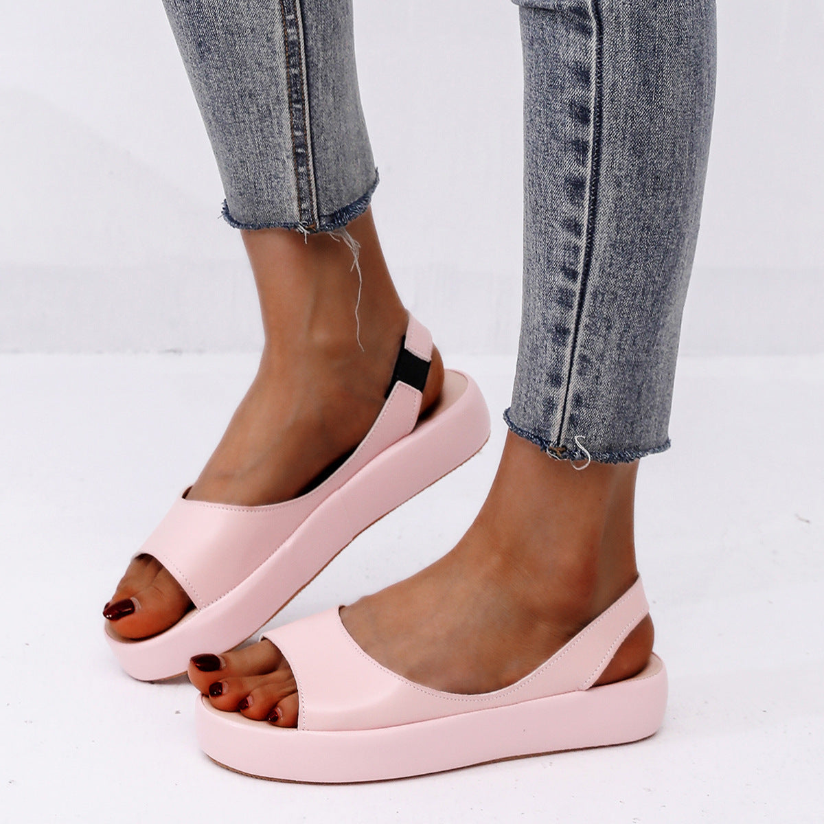 🔥【35-43】👡 Pohodlné dámské sandály z měkké kůže se silnou podrážkou