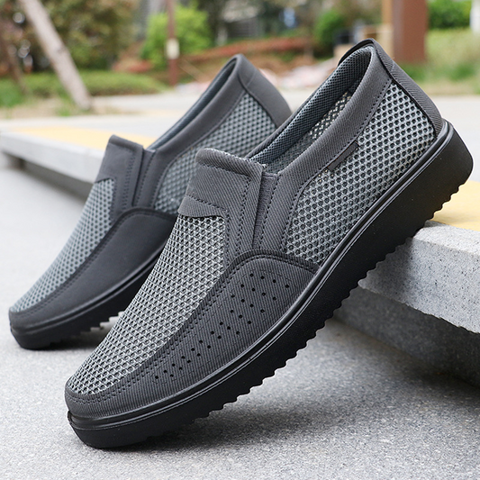 👟🍃【Sleva 50 % 🔥】【39–47】Letní pánské plátěné boty s prodyšným síťovaným designem, ve větších velikostech