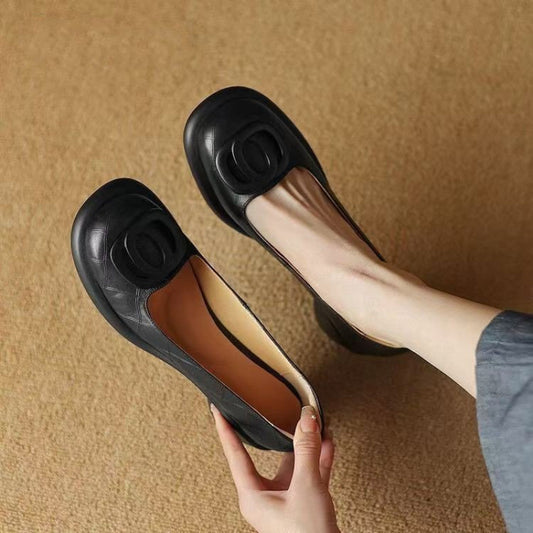 👠【35-40】2025 nové 5CM univerzální módní měkká podrážka retro tlustá kožená obuv s kulatou špičkou