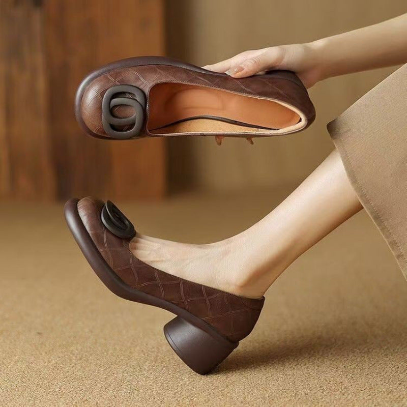👠【35-40】2025 nové 5CM univerzální módní měkká podrážka retro tlustá kožená obuv s kulatou špičkou