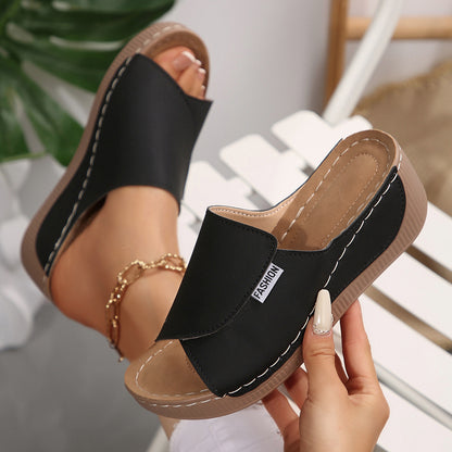 🔥👡【36-43】 👡Dámské módní kožené sandály 2025, měkká a silná podrážka